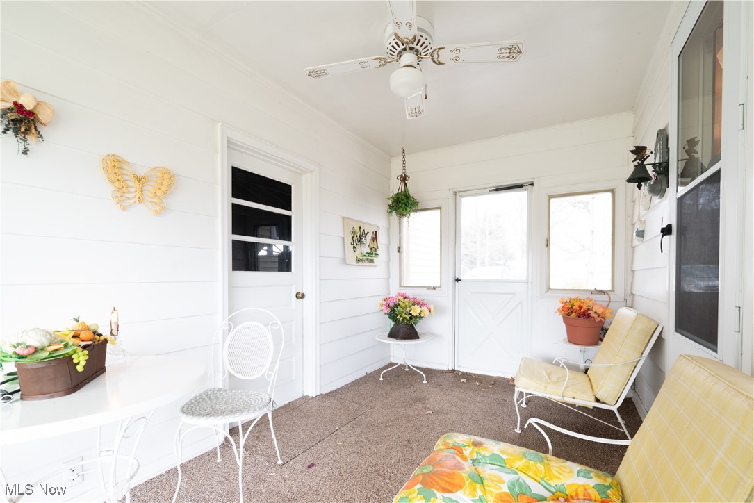 376 Johnson Plank Road Warren, OH 44481 - Photo 21 of 28 View of sunroom