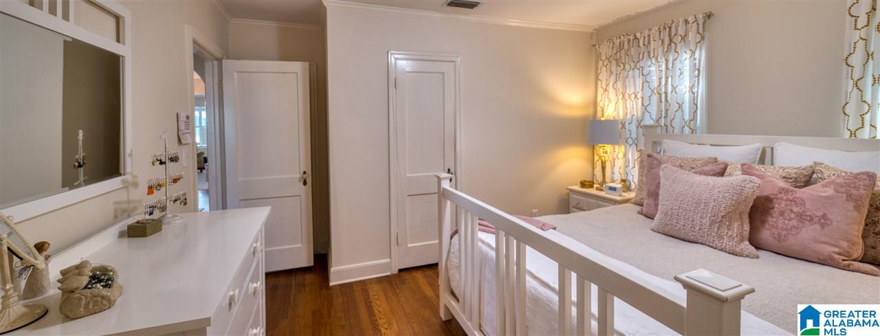 1218 Irving Road Birmingham, AL 35209 - Photo 20 of 31