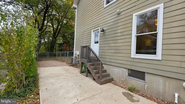 $675,000 | 10605 Inwood Avenue, Silver Spring, MD 20902