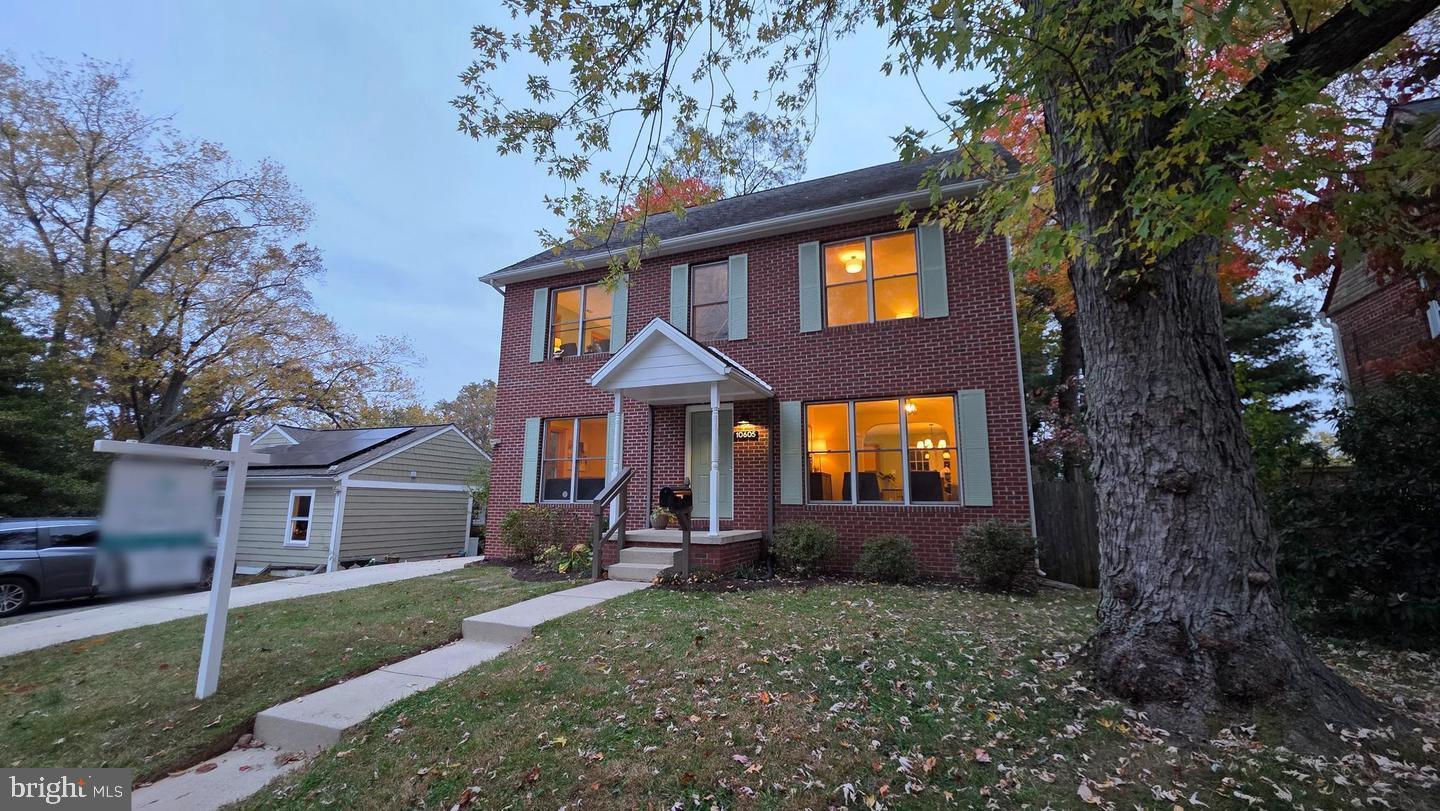 10605 Inwood Avenue Silver Spring, MD 20902 - Photo 3 of 112 Gallery Image 3