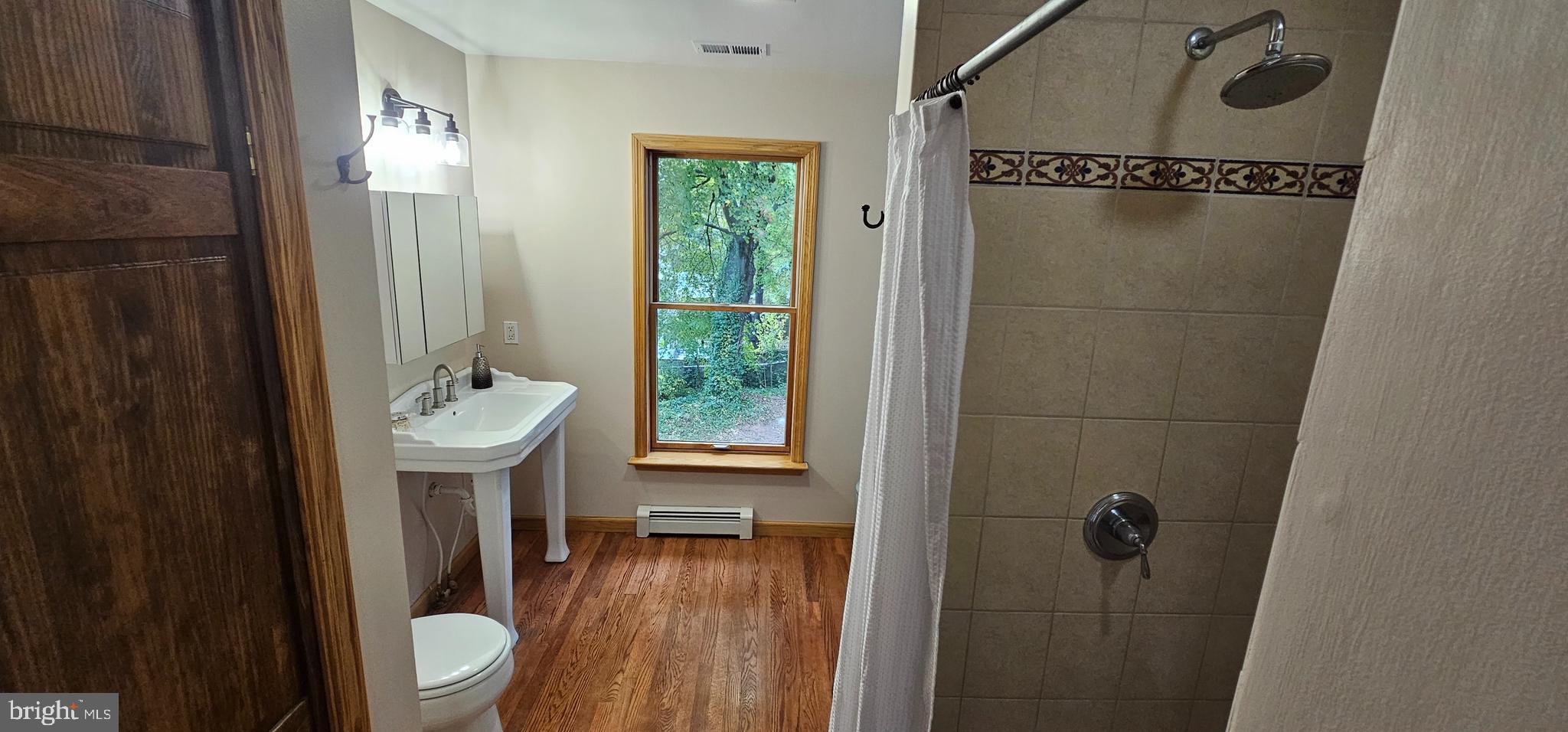 10605 Inwood Avenue Silver Spring, MD 20902 - Photo 54 of 112 Gallery Image 54