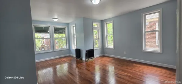 $4,000 | 33-30 89th Street, Unit 2 | Jackson Heights