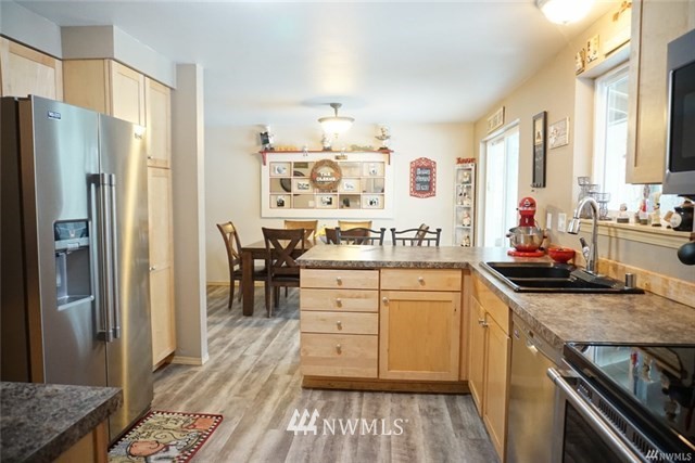 8016 183rd Avenue Southwest Rochester, WA 98579 - Photo 9 of 23