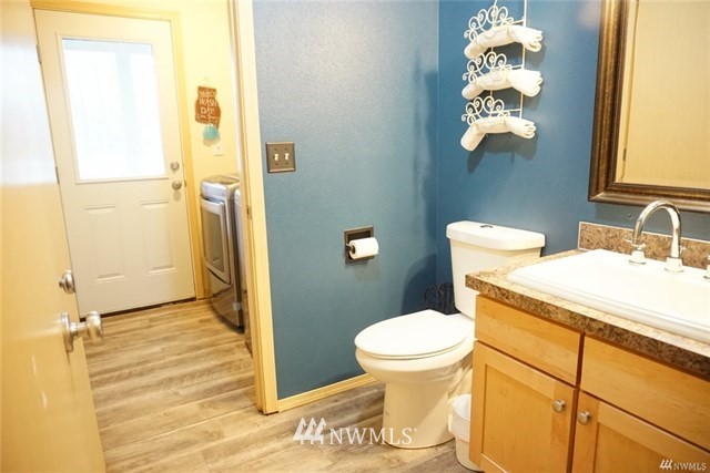 8016 183rd Avenue Southwest Rochester, WA 98579 - Photo 10 of 23