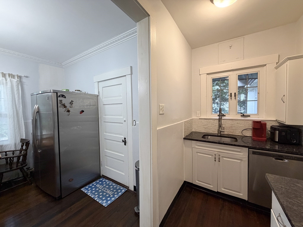 213 Harris Avenue Woonsocket, RI 02895 - Photo 25 of 36