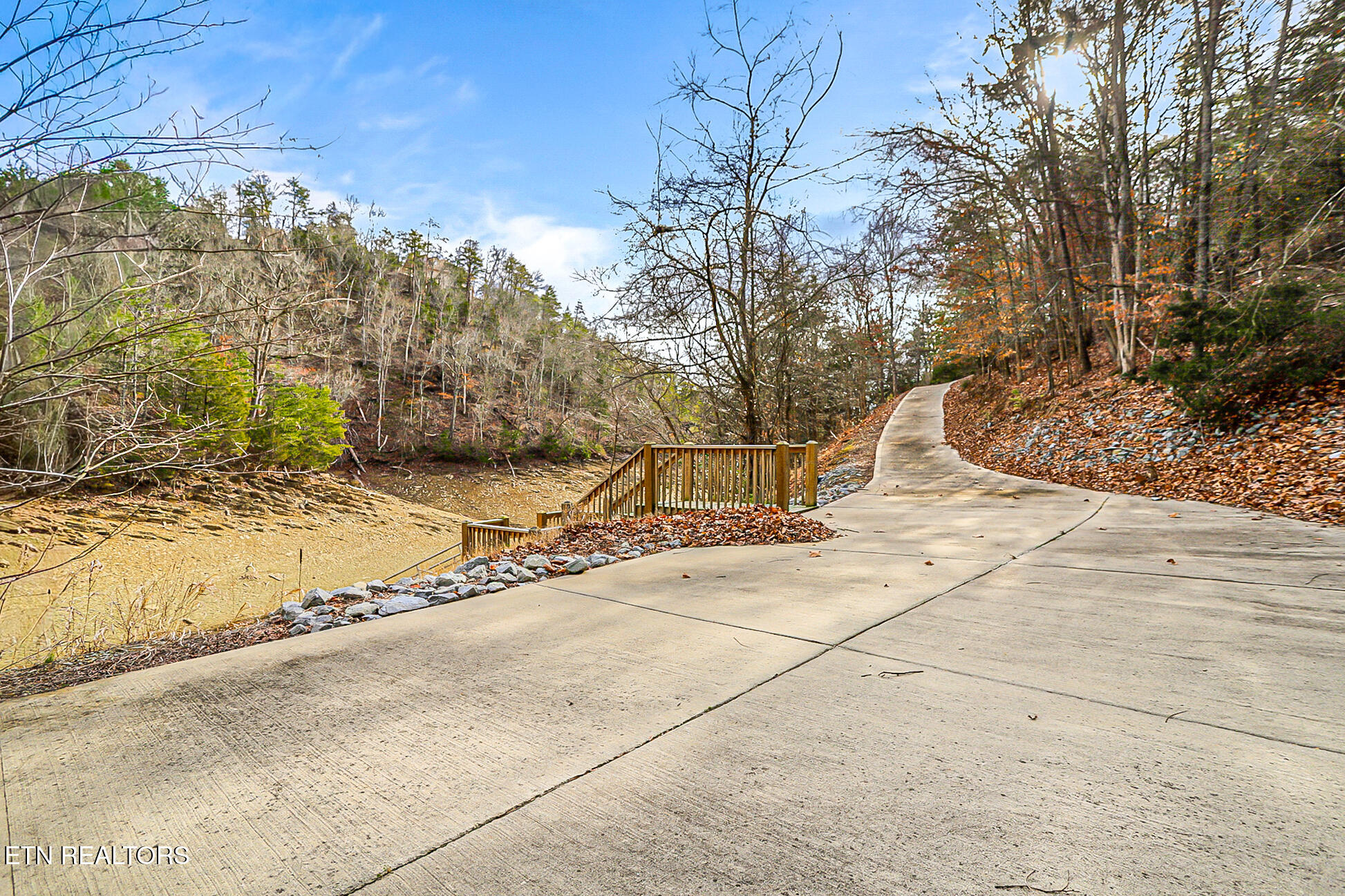 429 Filet Lane Dandridge, TN 37725 - Photo 48 of 59 429 Filet Ln-261