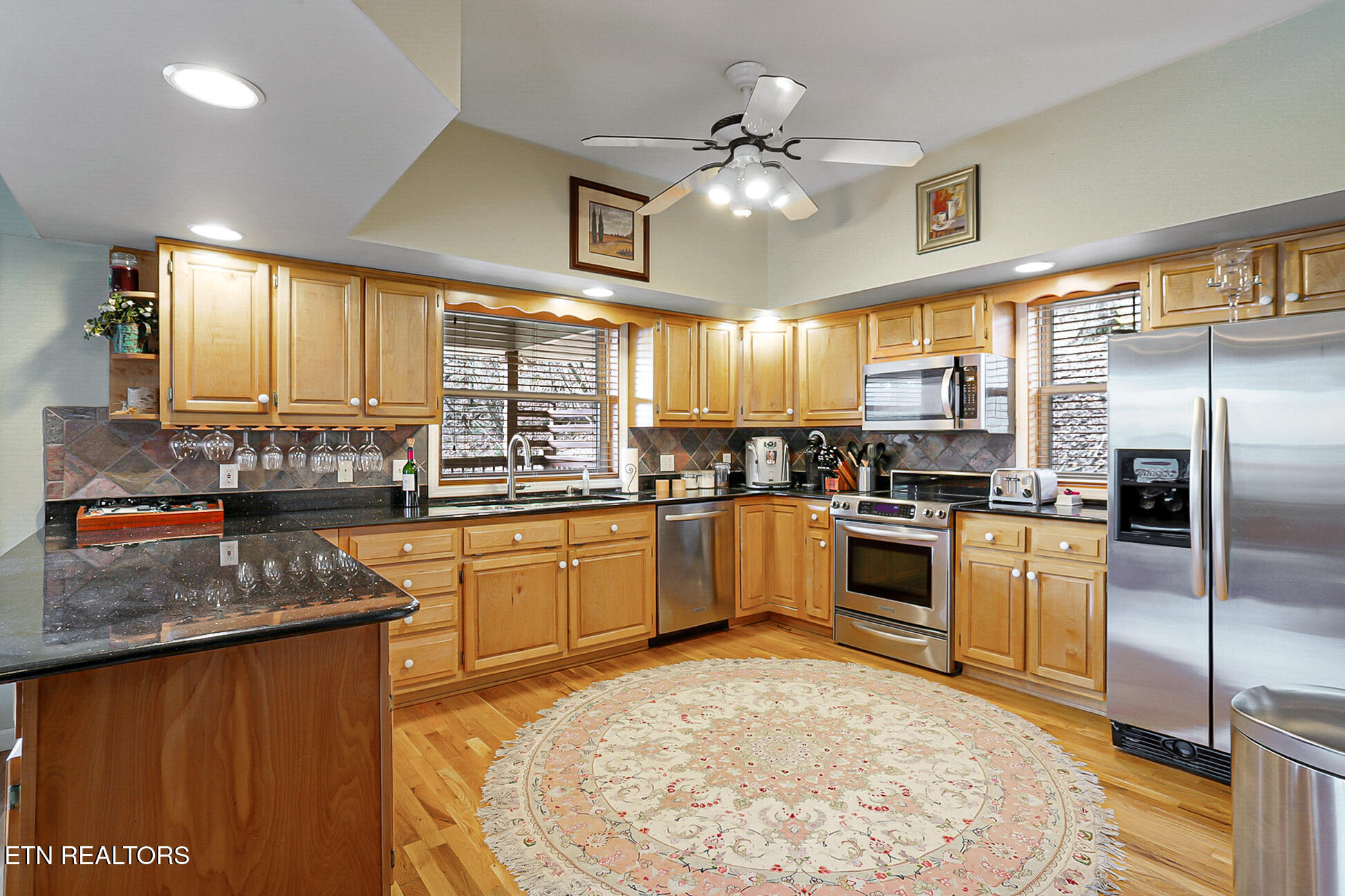 429 Filet Lane Dandridge, TN 37725 - Photo 8 of 59 429 Filet Ln-134