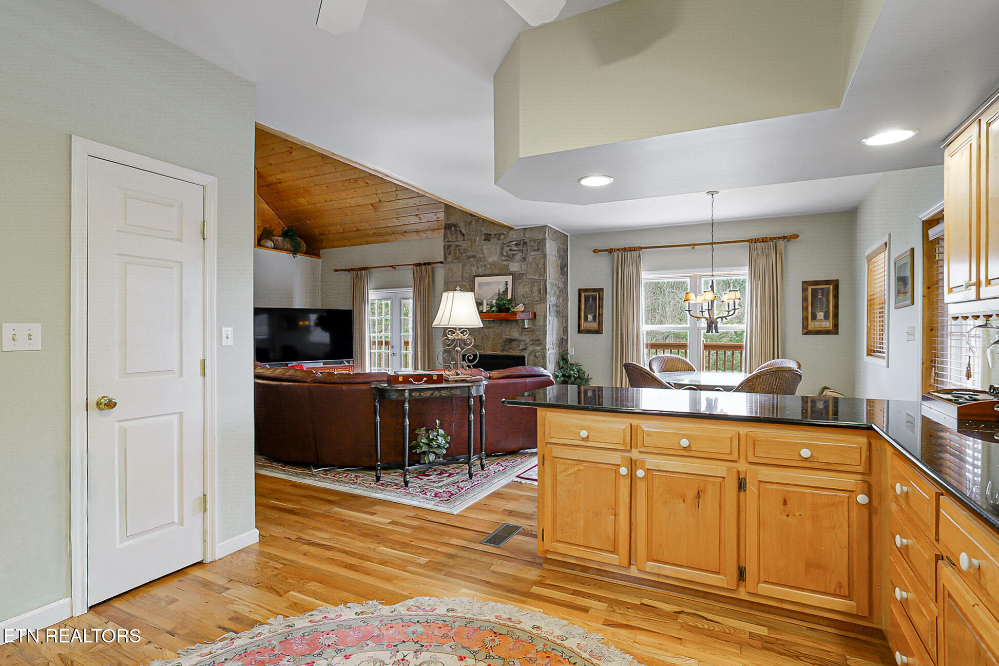 429 Filet Lane Dandridge, TN 37725 - Photo 10 of 59 429 Filet Ln-149