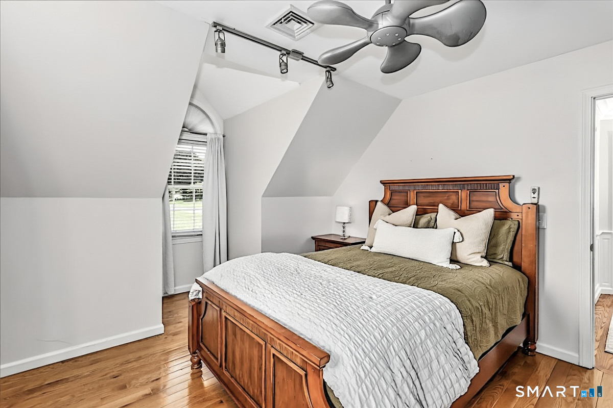 6 Elizabeth Street Newtown, CT 06470 - Photo 33 of 40 Secondary Bedroom #2