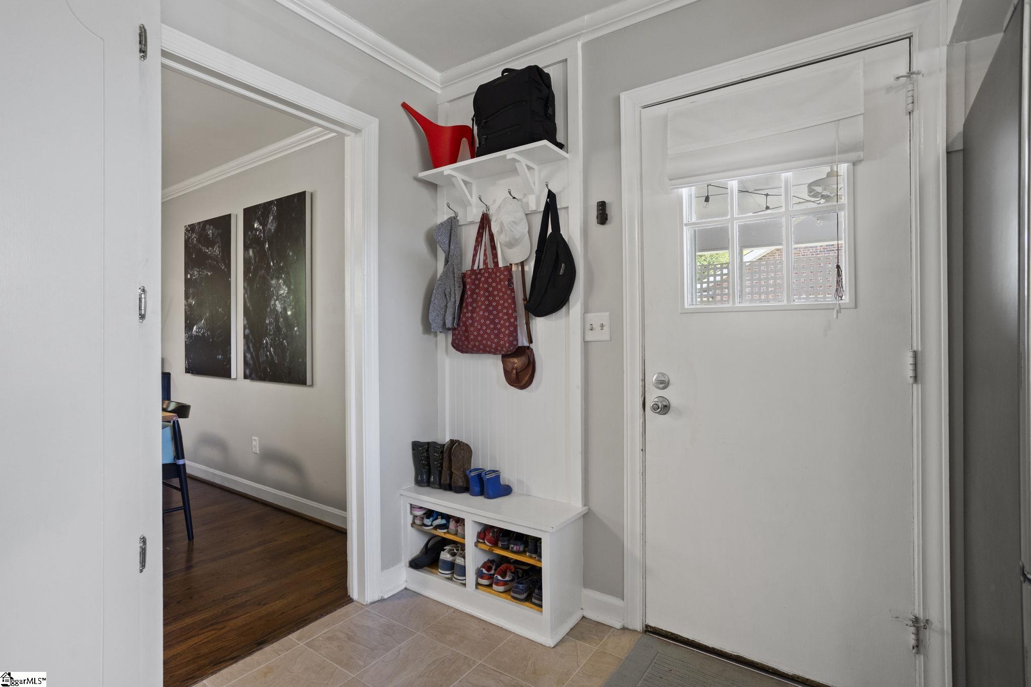 1740 East North Street Greenville, SC 29607 - Photo 12 of 38