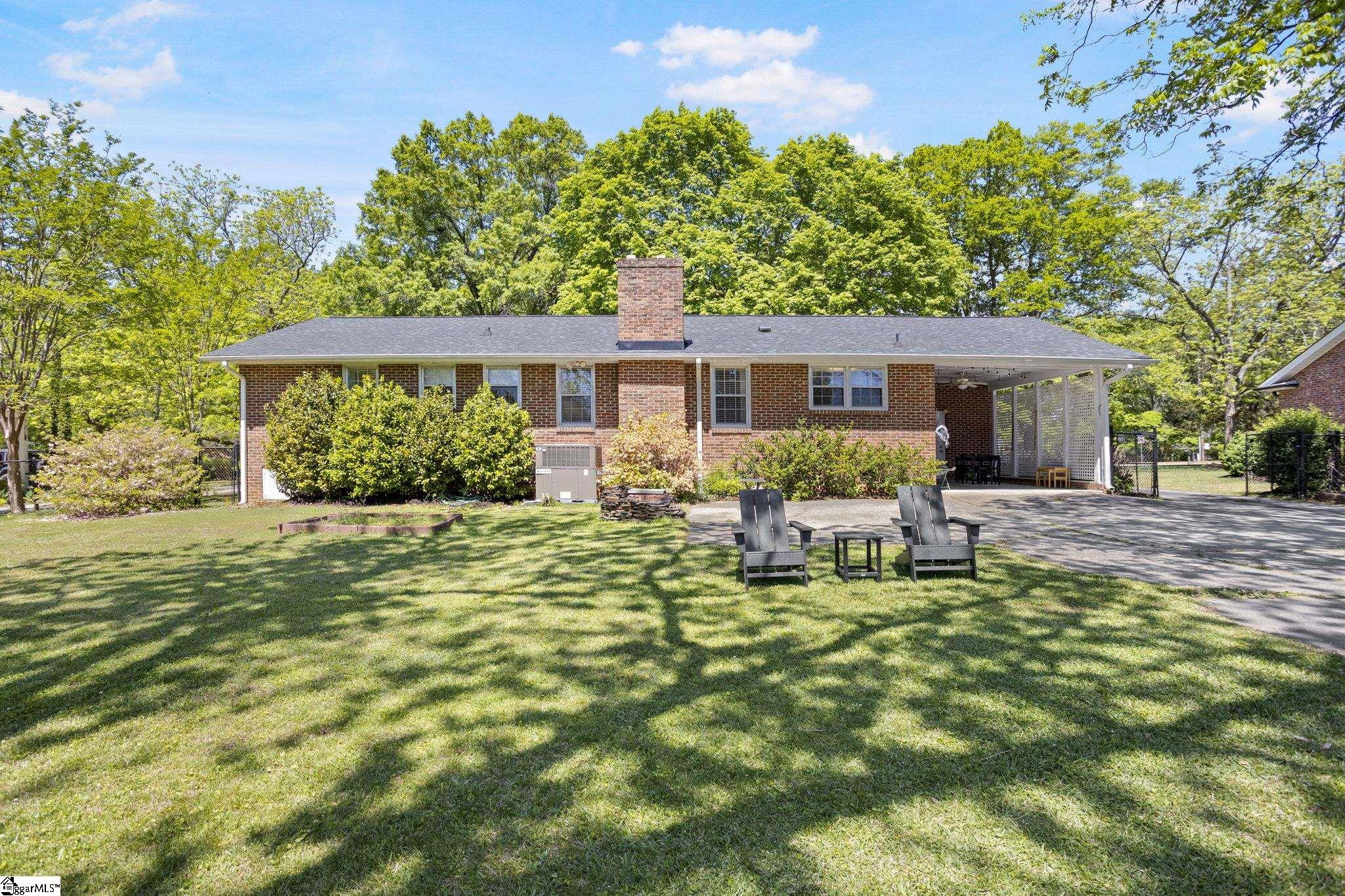 1740 East North Street Greenville, SC 29607 - Photo 30 of 38