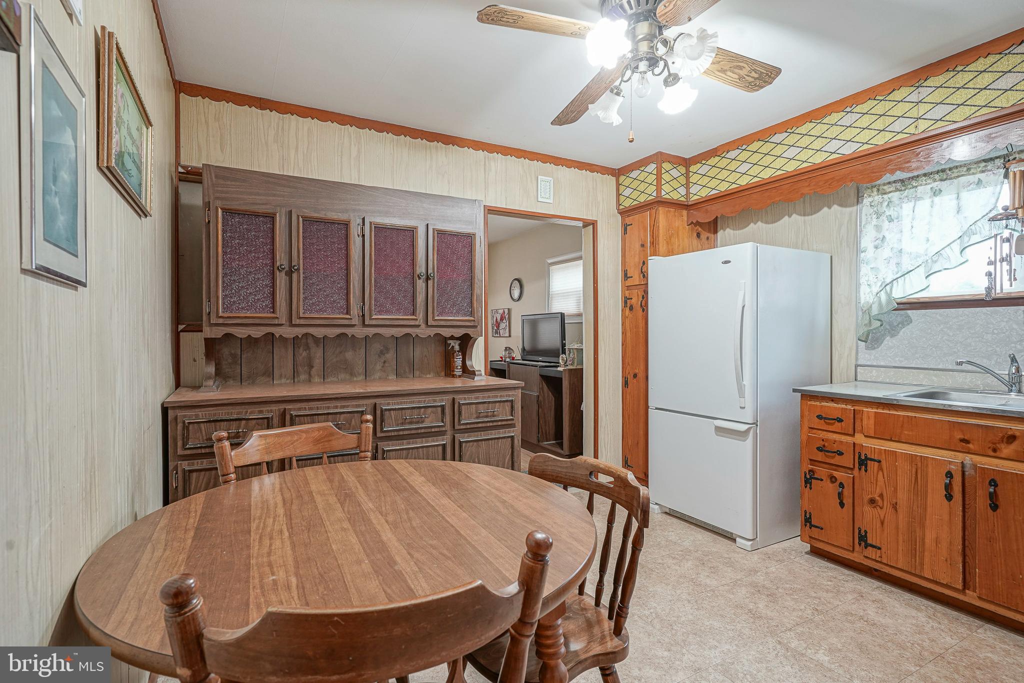 137 Baldwin Road Glassboro, NJ 08028 - Photo 11 of 27 Gallery Image 11