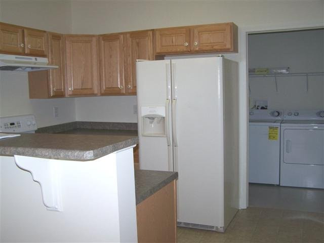 301 N Ridge Troy, NY 12182 - Photo 4 of 10 Photo 4