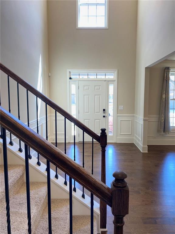 526 Blue Mountain Rise Canton, GA 30114 - Photo 3 of 43