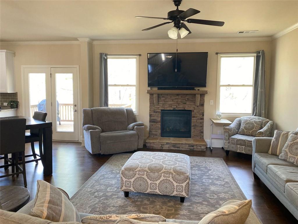 526 Blue Mountain Rise Canton, GA 30114 - Photo 6 of 43