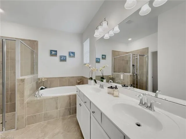 $372,000 | 14402 Vindel Circle, Fort Myers, FL 33905