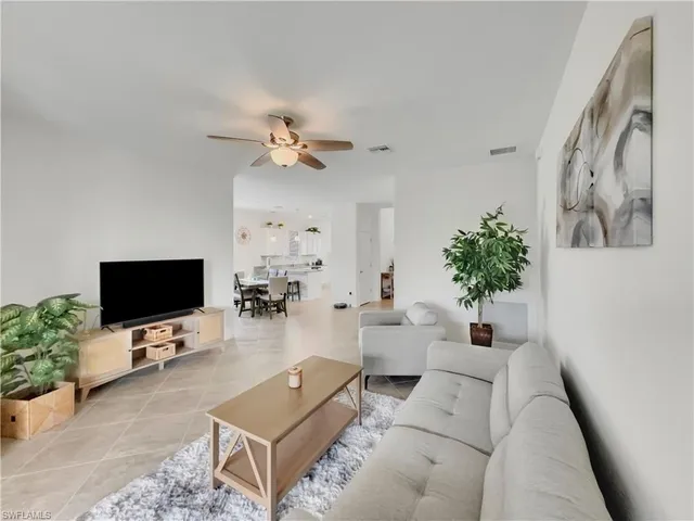 $372,000 | 14402 Vindel Circle, Fort Myers, FL 33905