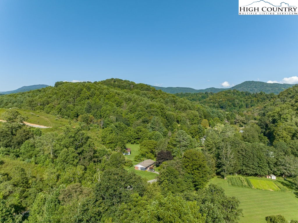 Old Barn Road Vilas, NC 28692 - Photo 1 of 27 Gallery Image 1
