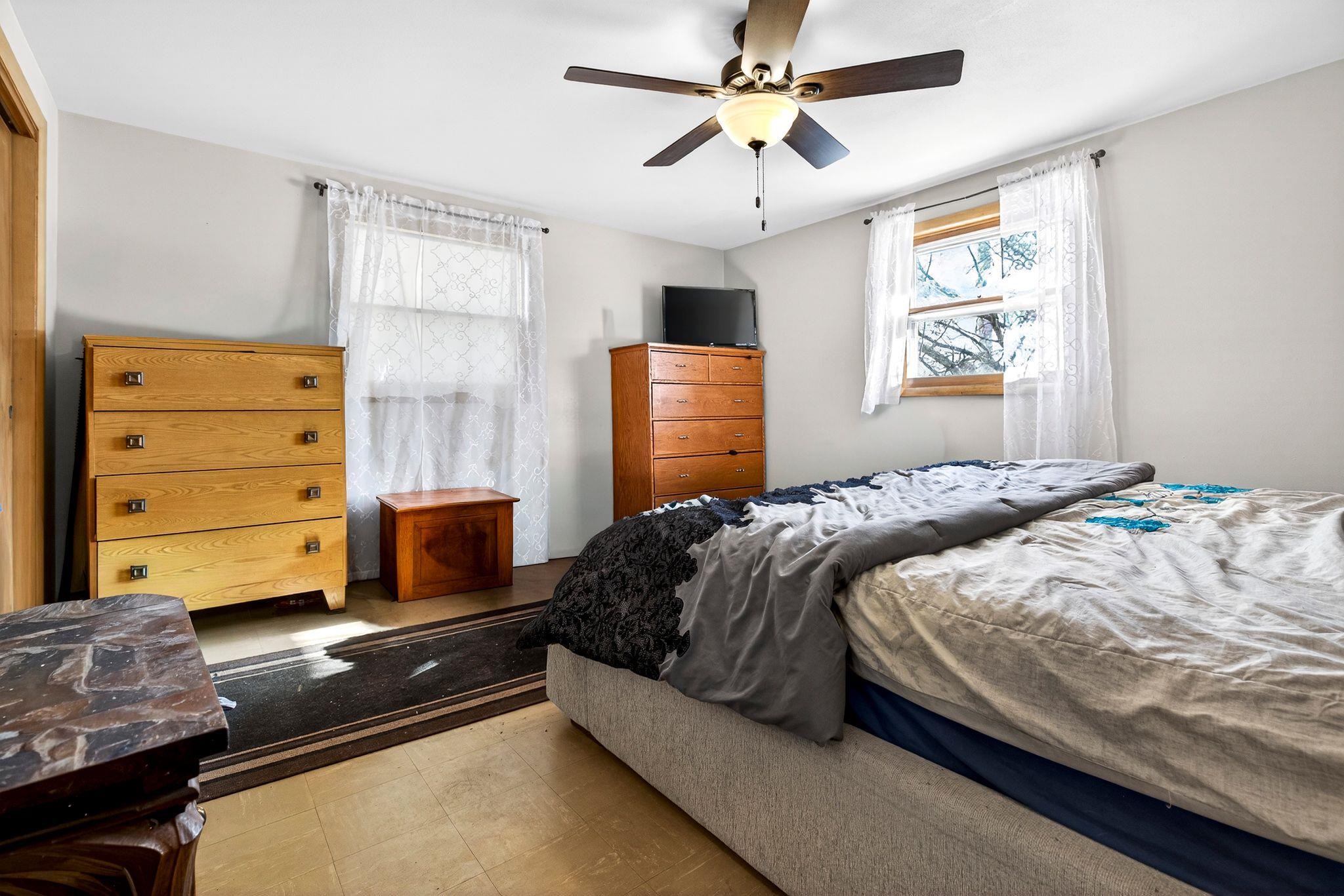 516 West 10th Street Kaukauna, WI 54130 - Photo 11 of 27