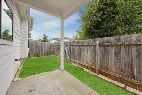 $235,000 | 356 Fieldwood Drive, Unit C, Buda, TX 78610