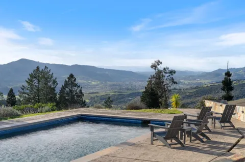$895,000 | 2583 Trinity Road, Glen Ellen, CA 95442