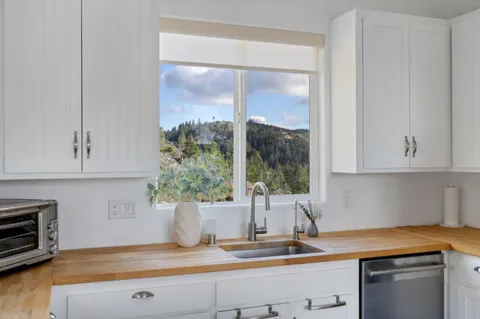 $895,000 | 2583 Trinity Road, Glen Ellen, CA 95442