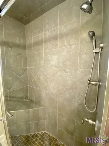 $1,800 | 921 Camellia Avenue, Baton Rouge, LA 70806