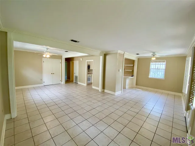 $1,800 | 921 Camellia Avenue, Baton Rouge, LA 70806