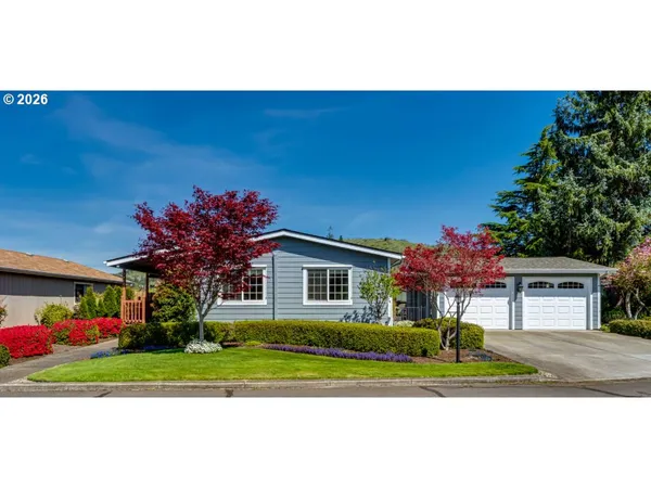 $450,000 | 34681 Devonshire Drive, Eugene, OR 97405