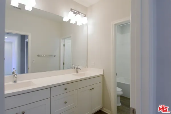 $5,200 | 50 Twin Flower, Irvine, CA 92620