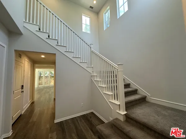 $5,200 | 50 Twin Flower, Irvine, CA 92620