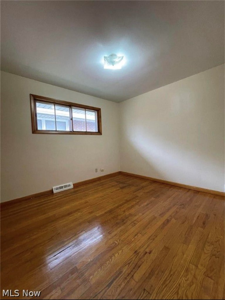 13425 Carpenter Road Garfield Heights, OH 44125 - Photo 7 of 23
