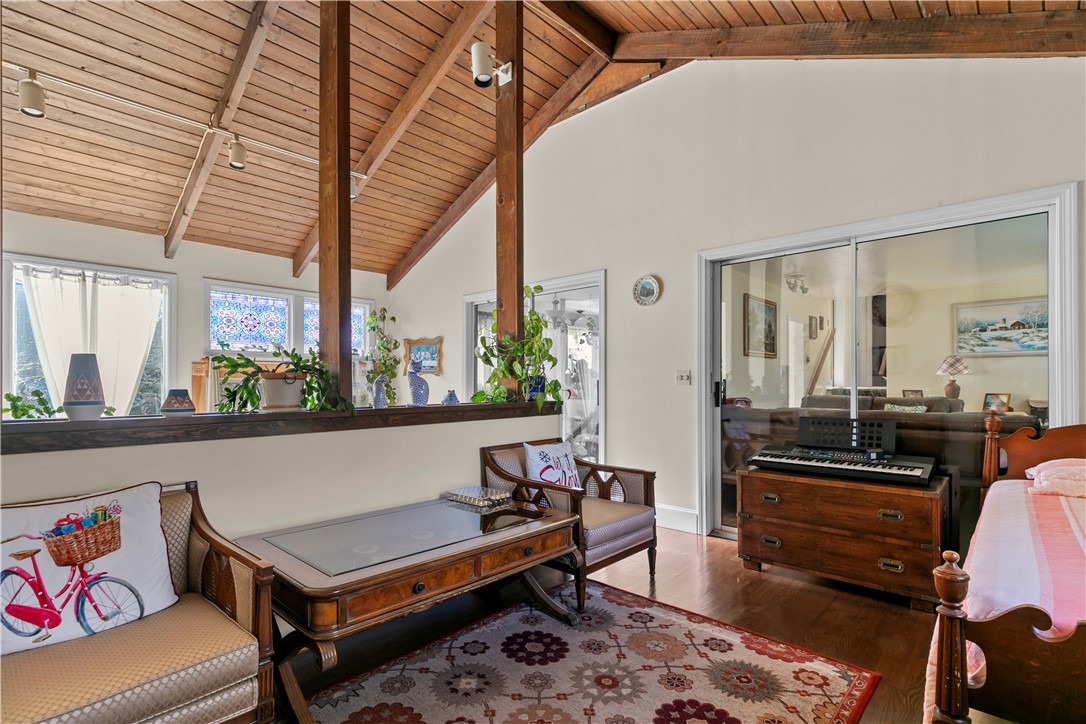 9 Continental Drive Middletown, RI 02842 - Photo 11 of 46