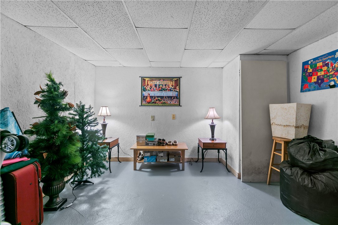 9 Continental Drive Middletown, RI 02842 - Photo 39 of 46