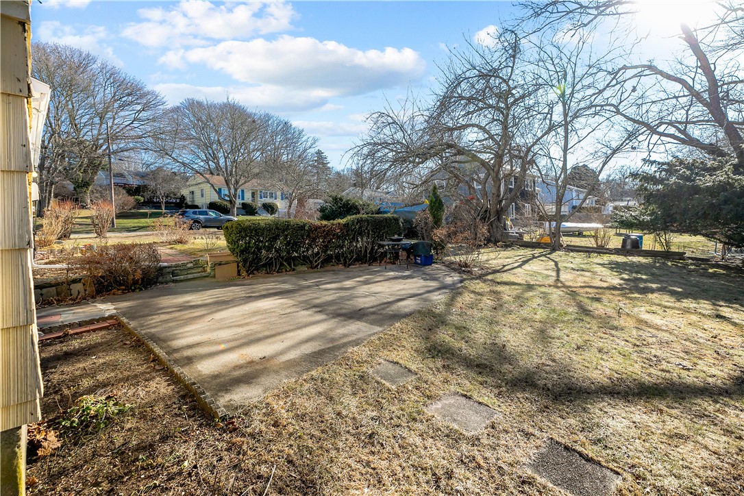 9 Continental Drive Middletown, RI 02842 - Photo 42 of 46