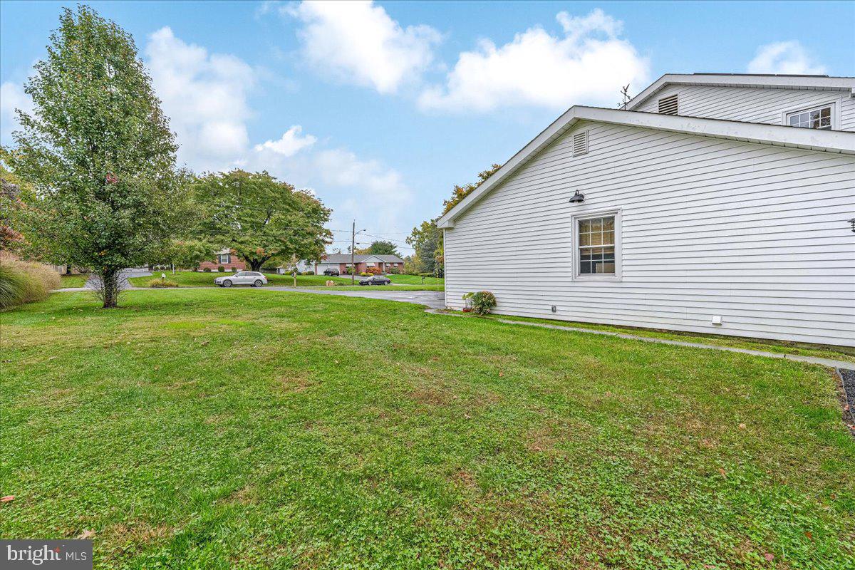 27 Lochatong Road Ewing, NJ 08628 - Photo 42 of 42