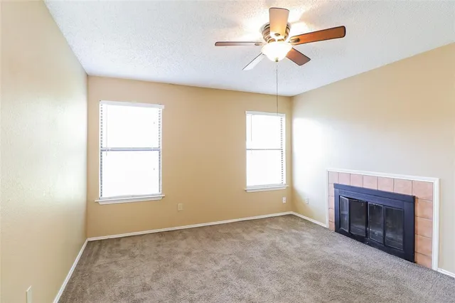 $1,940 | 911 Turner Court, Cedar Hill, TX 75104