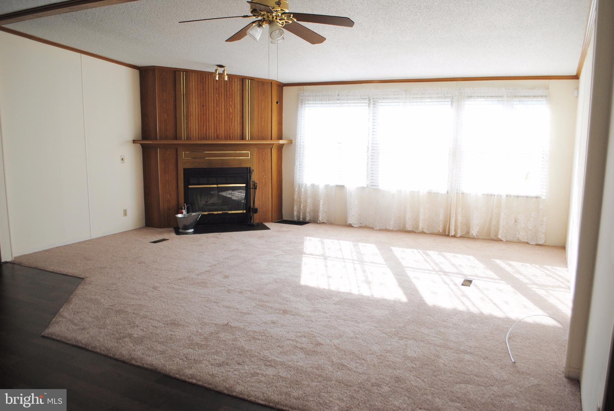 414 Pheasant Ridge Circle Lancaster, PA 17603 - Photo 3 of 45 Gallery Image 3