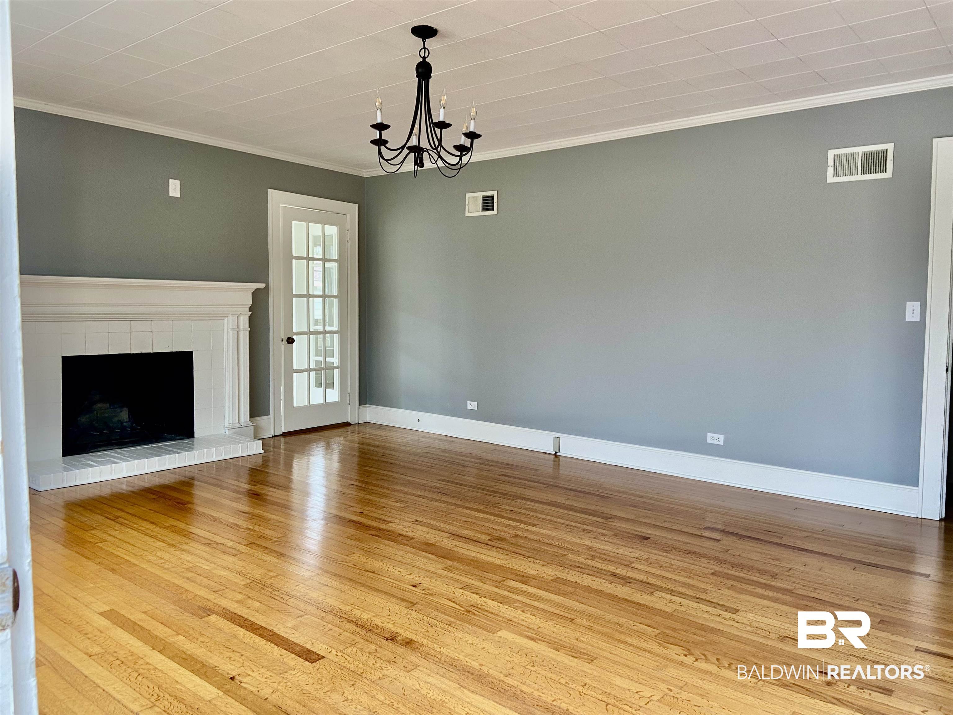 52 Leslie Street Monroeville, AL 36460 - Photo 2 of 45