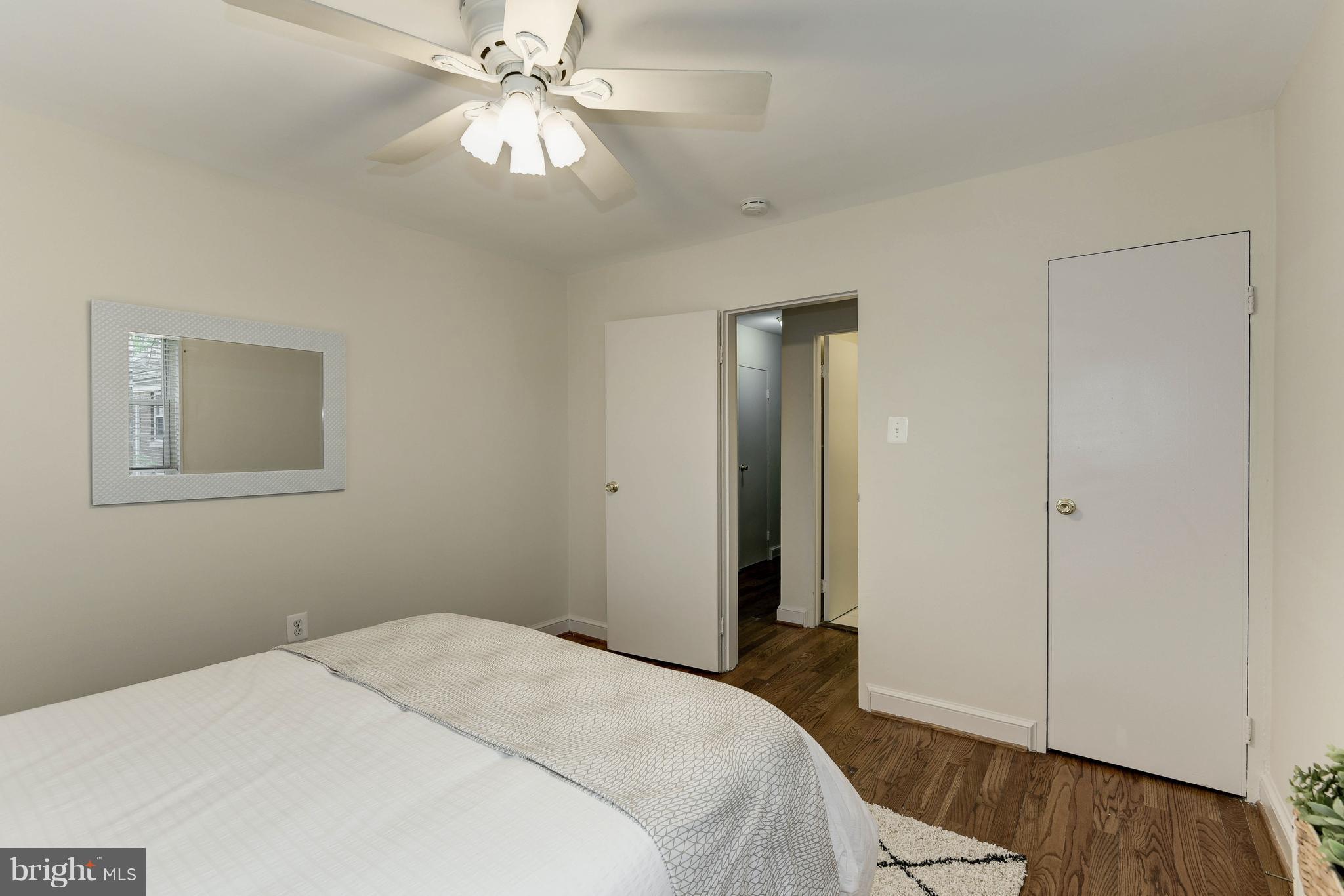 5224 8th Road South, Unit 7 Arlington, VA 22204 - Photo 24 of 28 Bedroom (Master)