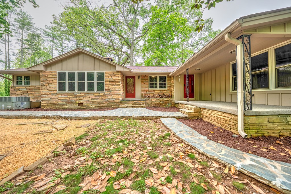 241 Boulevard Street Murphy, NC 28906 - Photo 7 of 44