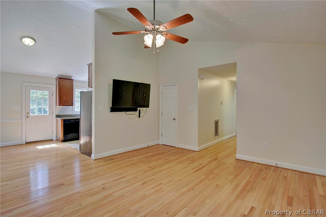 6280 Barnetts Road Charles City, VA 23030 - Photo 7 of 20 Gallery Image 7