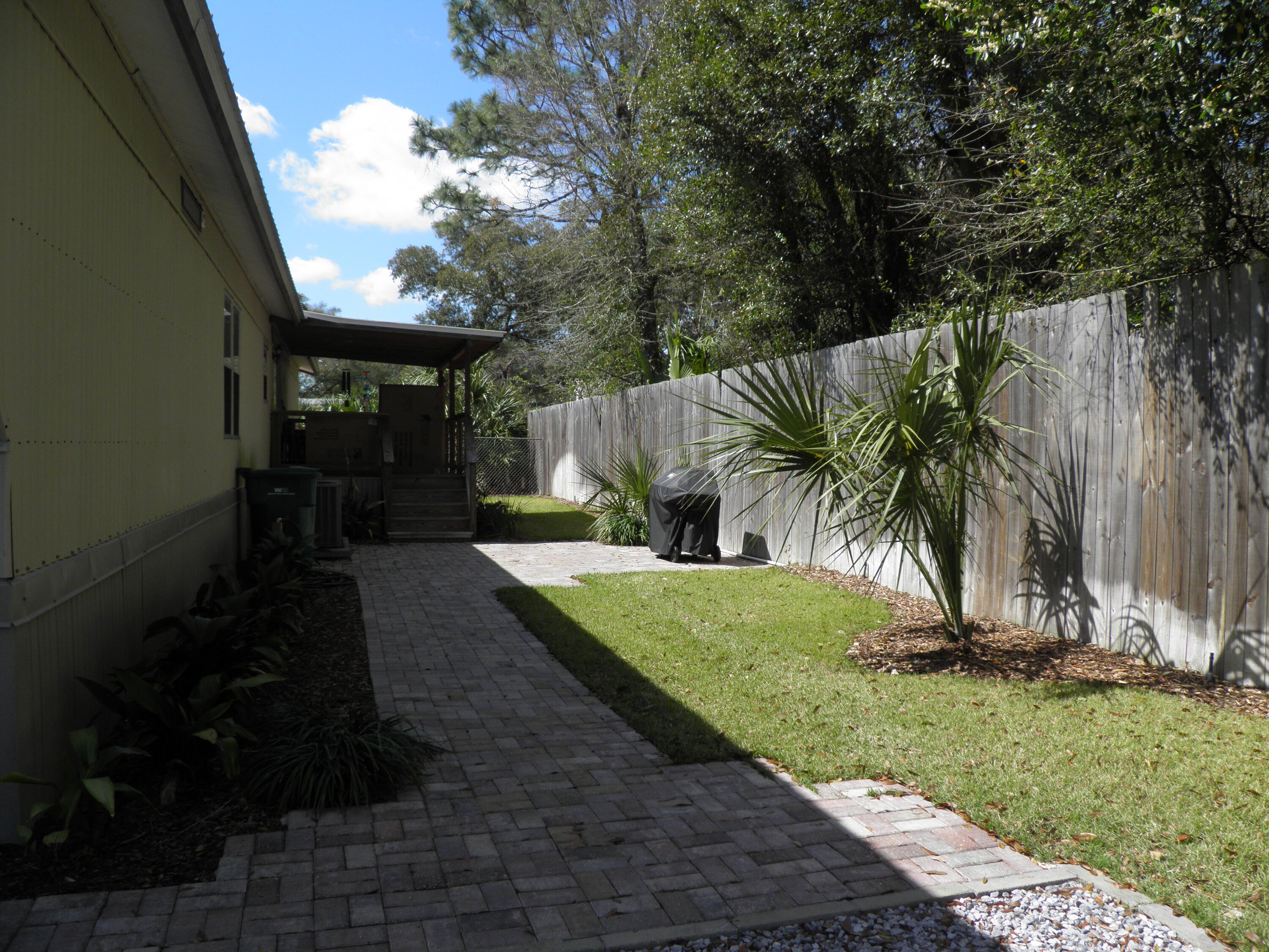 810 Gibson Road Fort Walton Beach, FL 32547 - Photo 32 of 35 Brick Pavers & patio