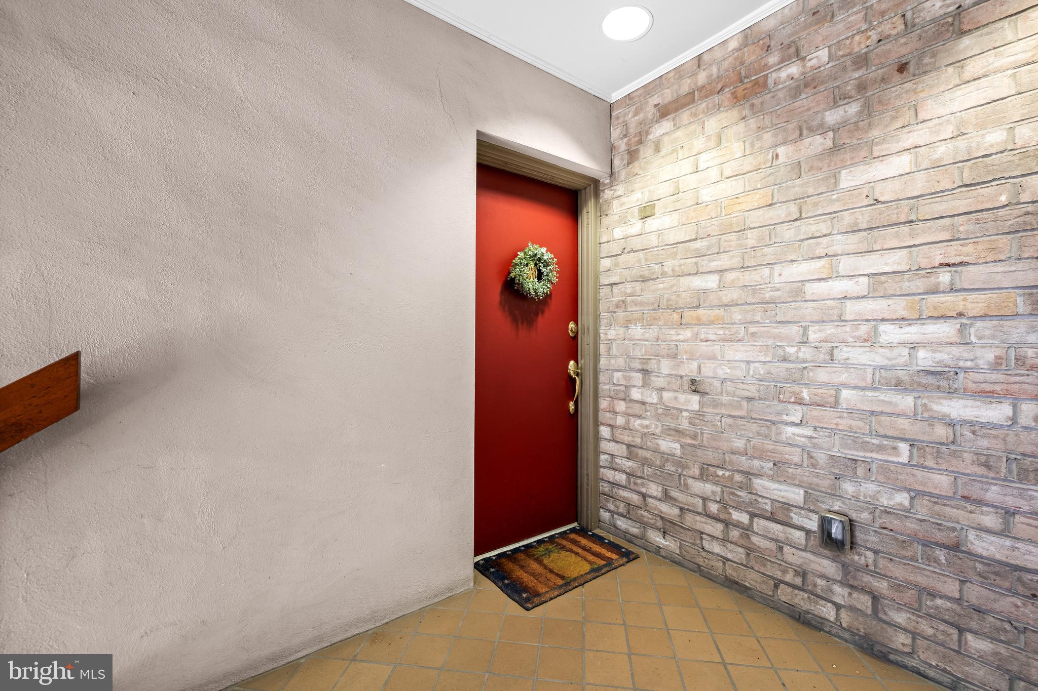 107 Cross Keys Road, Unit R107C Baltimore, MD 21210 - Photo 7 of 40 a view of an empty room