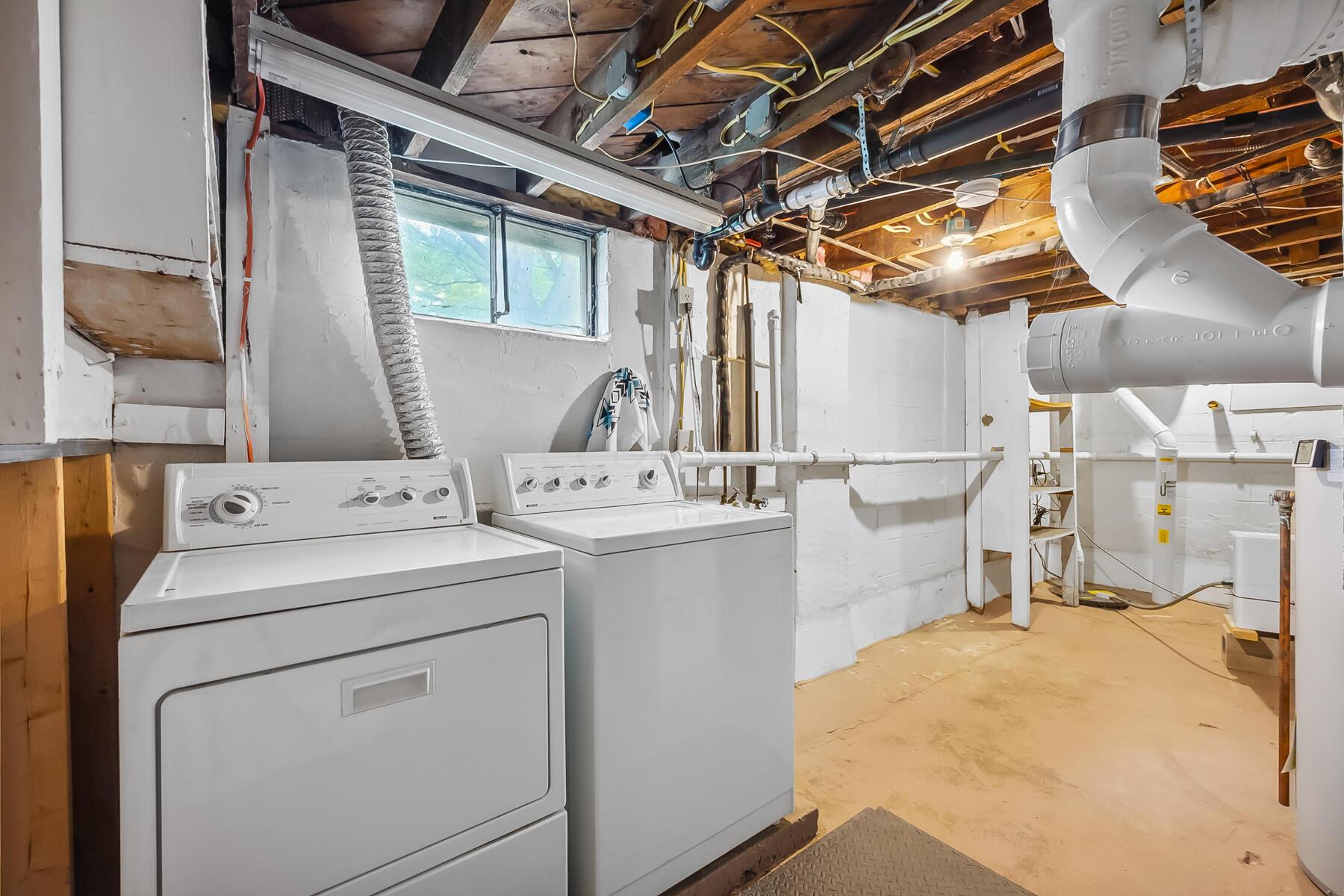 5503 Linworth Road Columbus, OH 43235 - Photo 31 of 47 Laundry/Utility Room Lower Level