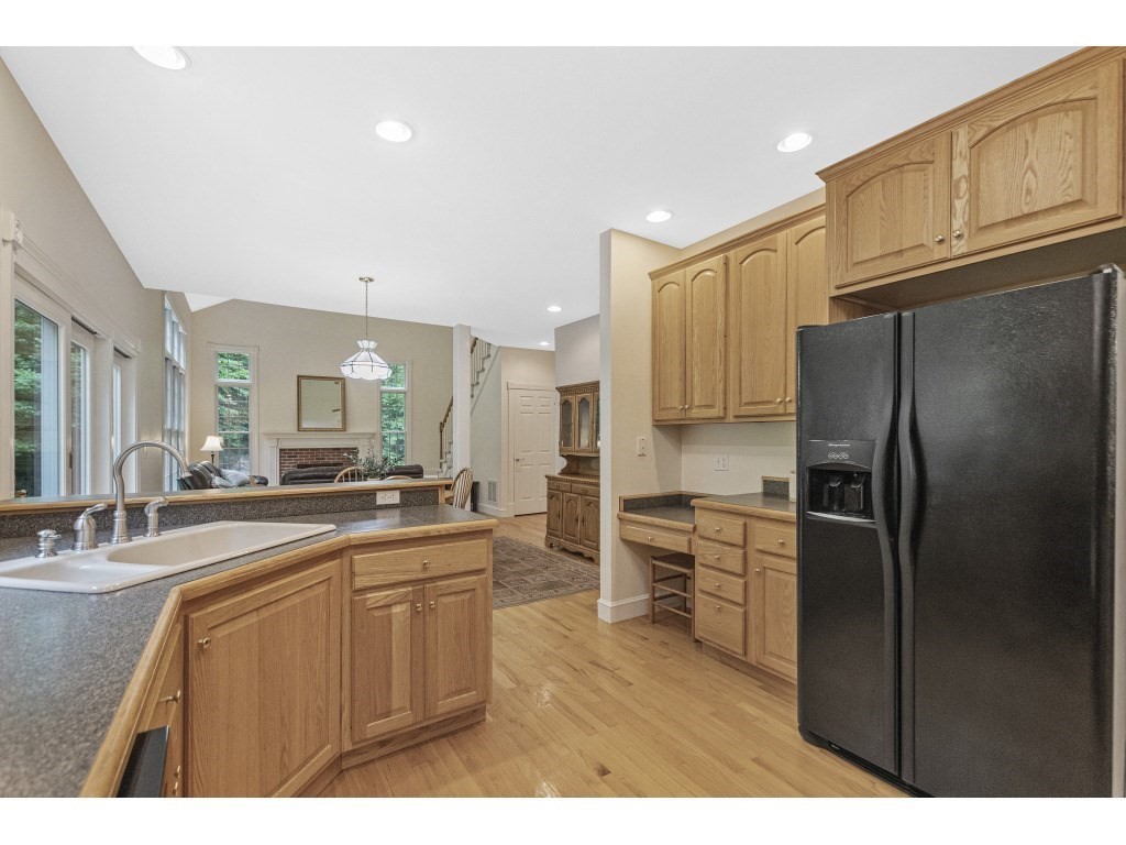 33 Shaker Road Harvard, MA 01451 - Photo 11 of 39 Gallery Image 11