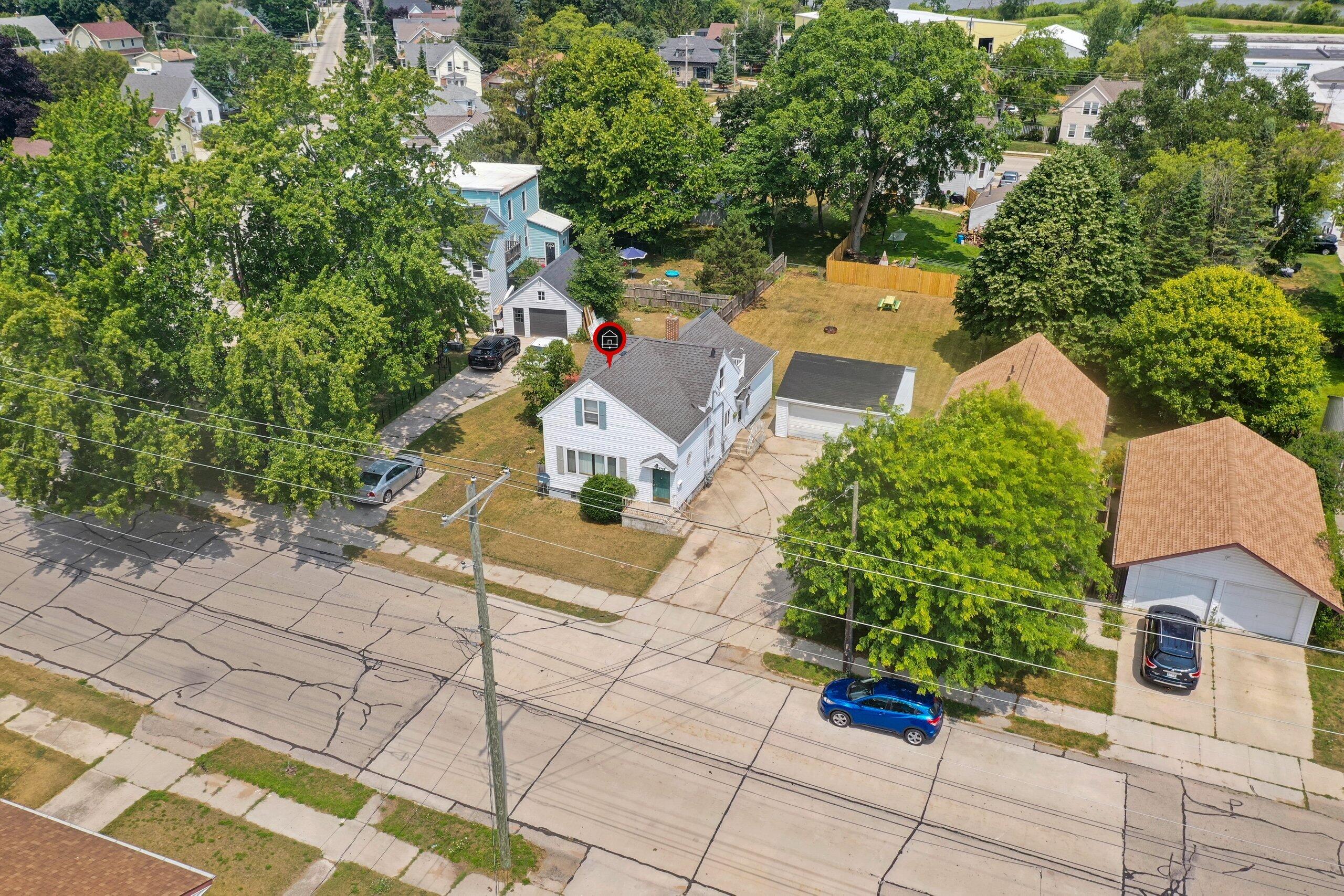 2014 13th Street Two Rivers, WI 54241 - Photo 25 of 53 028-201413thStreet-TwoRivers-WI-54241-SM