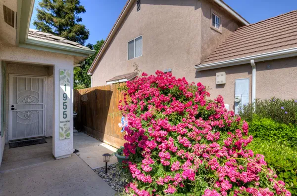 $399,900 | 1955 Backowski Avenue, Clovis, CA 93611