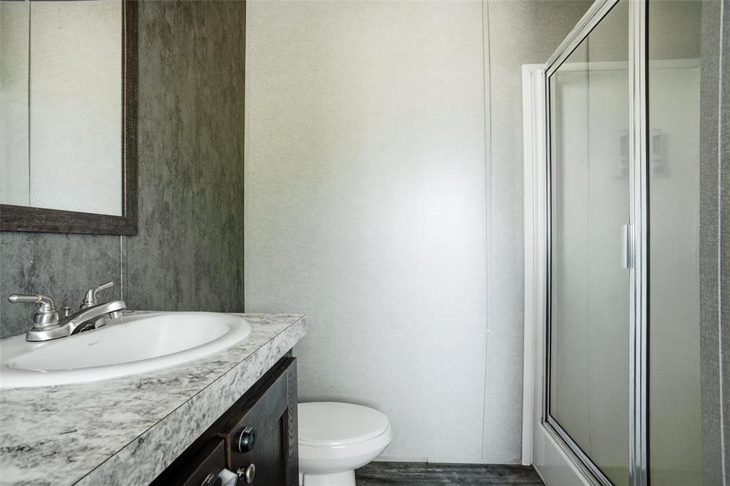 1279 Ham Bates Road Whitesboro, TX 76273 - Photo 10 of 16 Gallery Image 10