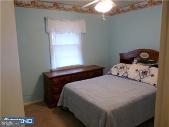 1611 Tioga Avenue Reading, PA 19607 - Photo 8 of 11
